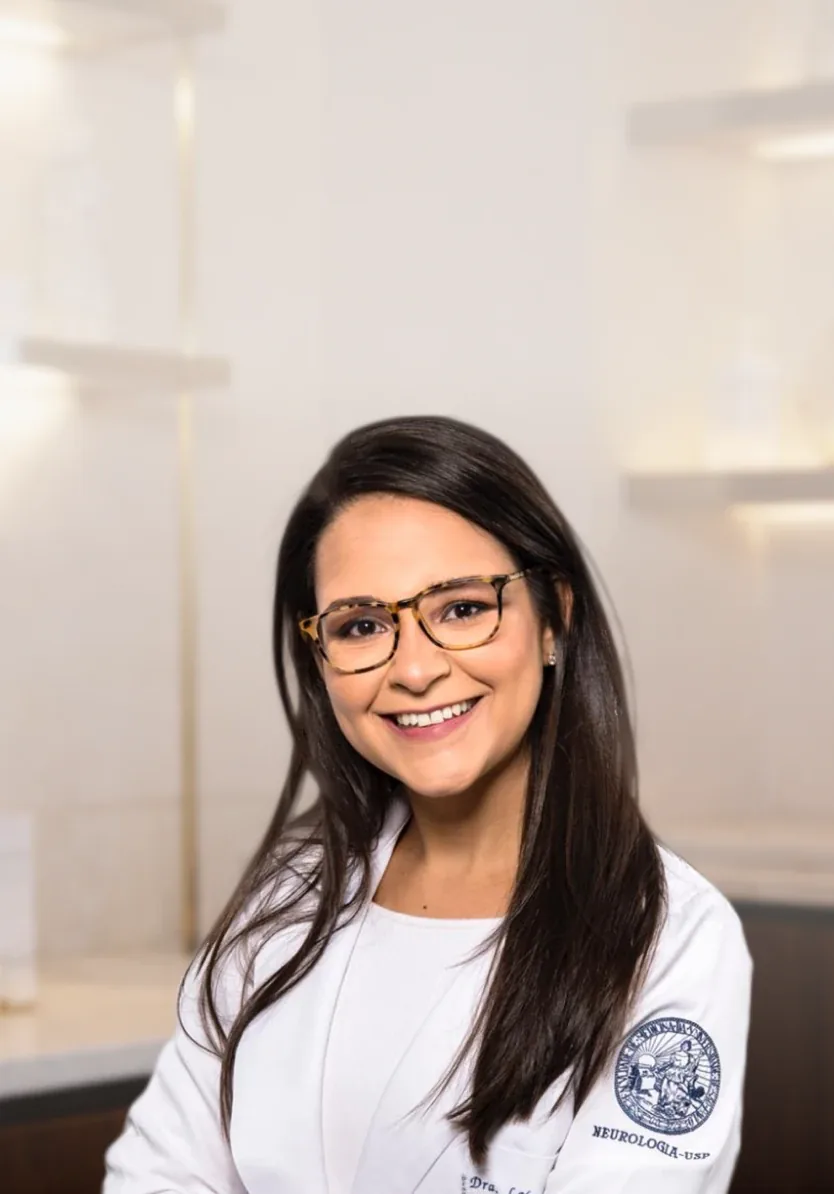 Dra. Laís Maria — Neurologista